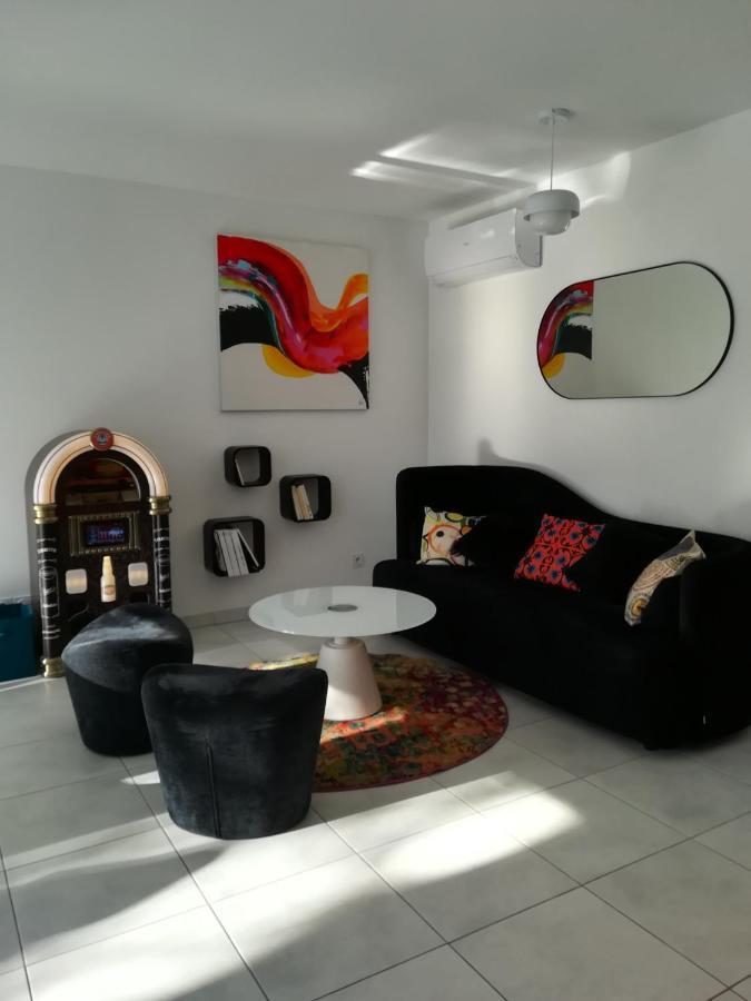 Bel Appartement Avec Terrasse - Plage De Carro A Pied Мартіг Екстер'єр фото