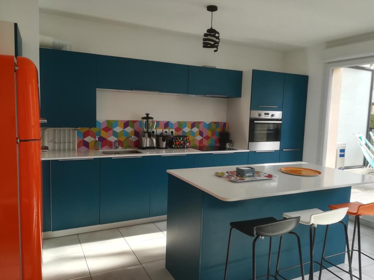 Bel Appartement Avec Terrasse - Plage De Carro A Pied Мартіг Екстер'єр фото